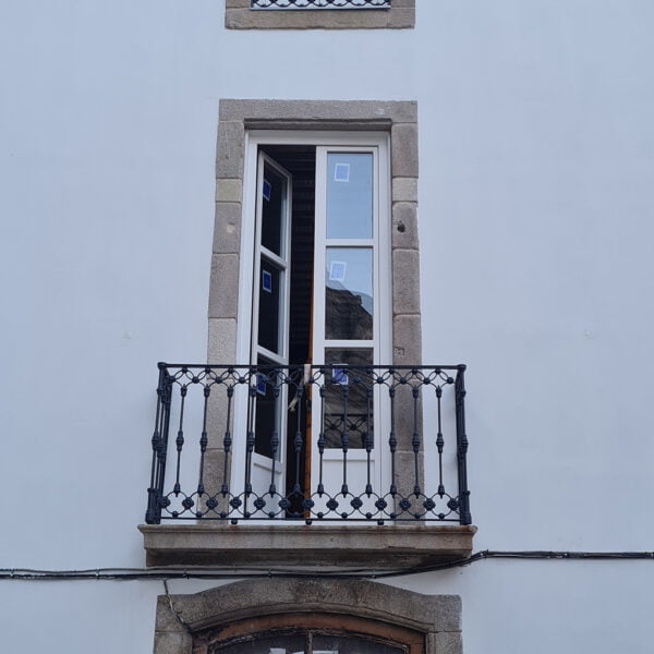 construccion balcones de forja