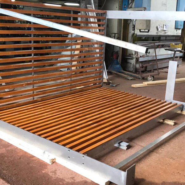 construccion metalica de marquesinas en taller
