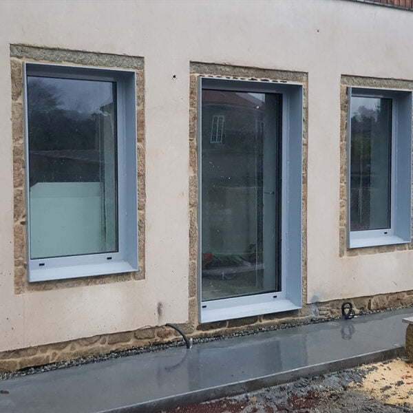 Ventanas en metal para vivienda