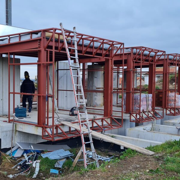 Construccion de vivienda con estructura metalica